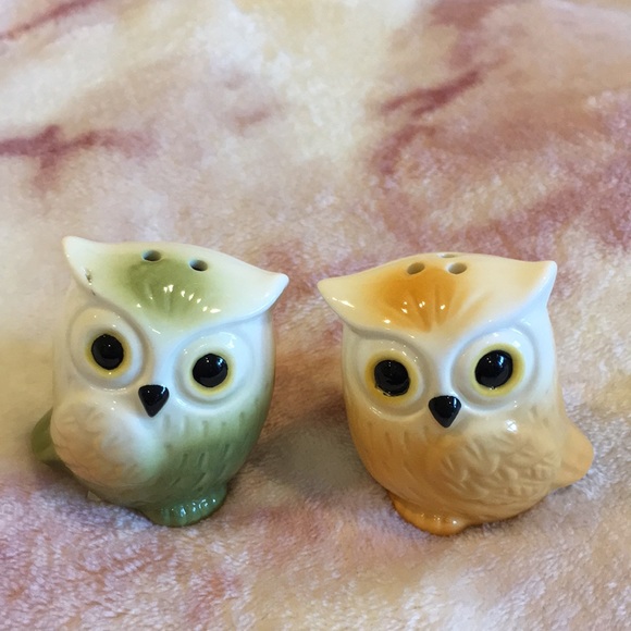 Owl Salt & Pepper Shaker Set of Two NWT ceramic - Picture 9 of 9